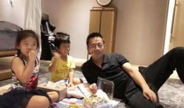 爆料汪小菲和大嫂视频,亲密互动引热议