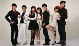 男团前辈爆料恋爱视频,揭秘偶像背后的情感世界