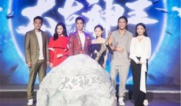 因为吃瓜进娱乐圈的小说,从吃瓜群众到娱乐圈风云